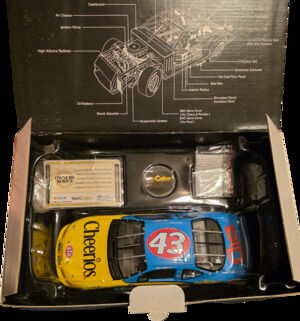 John Andretti 43 Cheerios Betty Crocker 2000 Pontiac Grand Prix Team Caliber